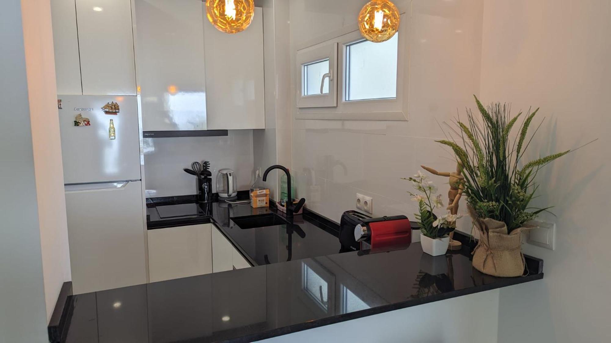 Comfortable Studio In Marbella With Sea Views Eksteriør bilde